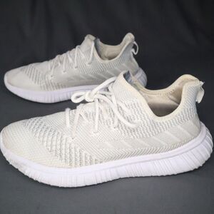 AVIA White Slip on Sneakers Women's 10 Wide